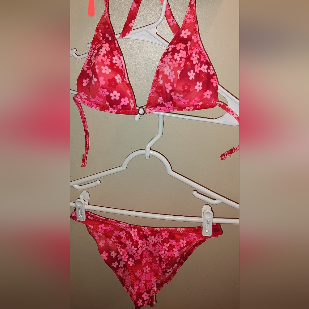 2 piece bathing suit